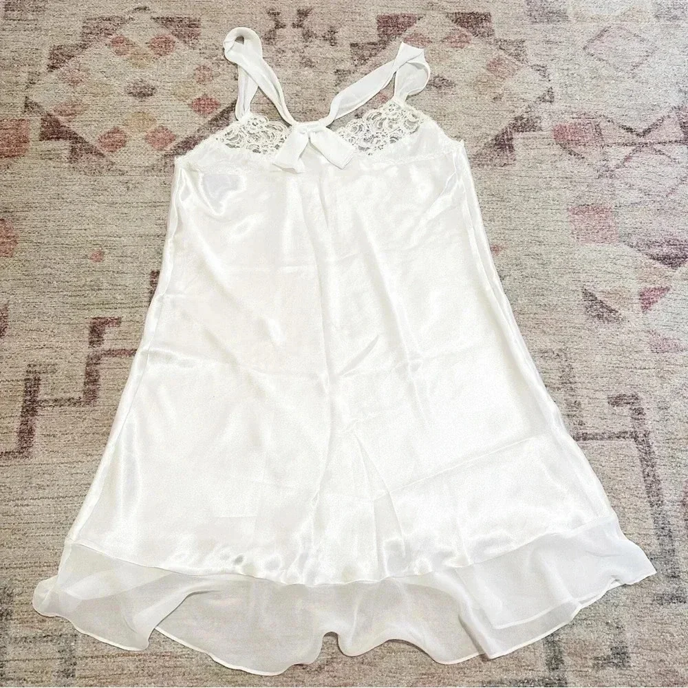Y2K White Bridal Nightgown size Medium - Picture 7 of 8
